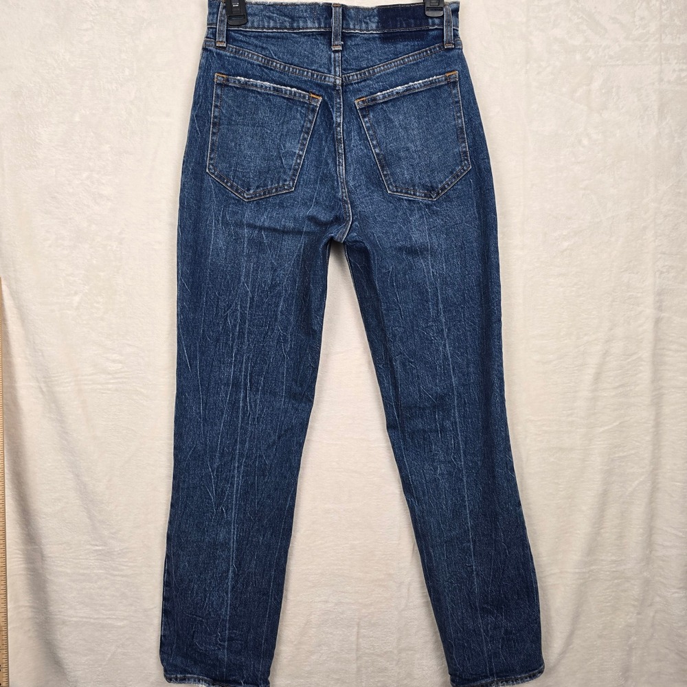 Abercrombie & Fitch The 90s Straight Ultra High Rise Jeans Dark Wash 27 4R Blue